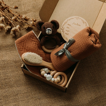 Kit Chá de Bebê - Manta Babador e Amigurumi